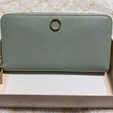 질스튜어트 이터널 라운드 지퍼 장지갑 JILLSTUART