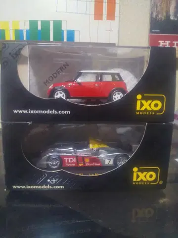 IXO 이크소 미니카 2대 MINI COOPER 와 AUDI R10