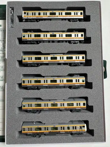 KATO E233계 8000번대 난부선