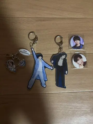 시오자키 타이치 아크릴 키링 캔뱃지 세트