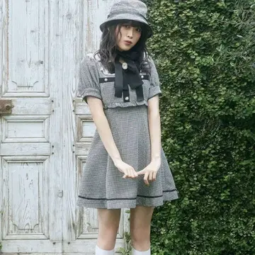 AnkRouge 레이어드 플레어 퍼프 슬리브 원피스 하운드투스 체크 리본