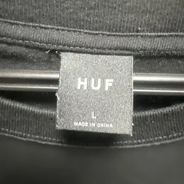 HUF 블랙 긴팔 T셔츠