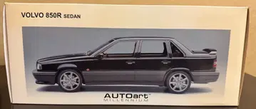 AUTOart 볼보 850 R 세단 1/18