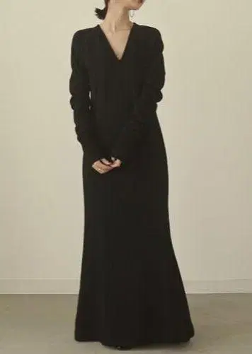 Louren 로렌 브이넥 맨투맨 원피스