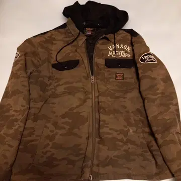 VANSON 카모플라쥬 후드 부착 자켓