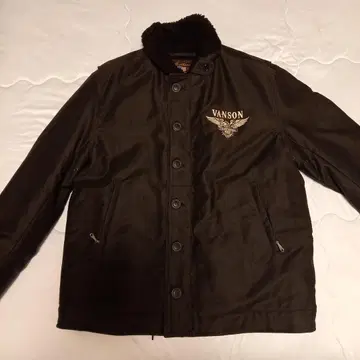 VANSON 블랙 밀리터리 자켓