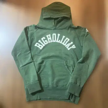BIGHOLIDAY 올리브 그린 후드티