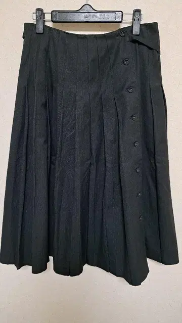 WONDERFUL WORLD KANEKO ISAO 플리츠 스커트