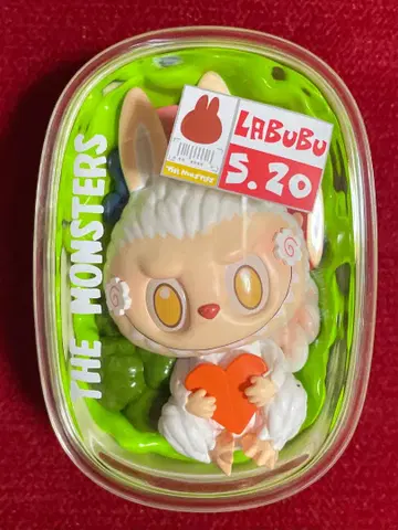 러브부 THE MONSTERS Wacky Mart 피규어