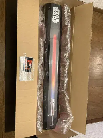 아나킨 스카이워커 라이트세이버 May the 4th 2025