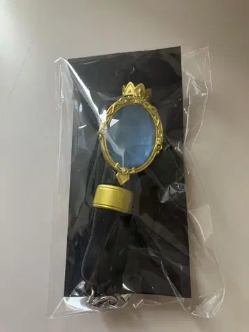트위스테 미니 응원봉 이그니하이드