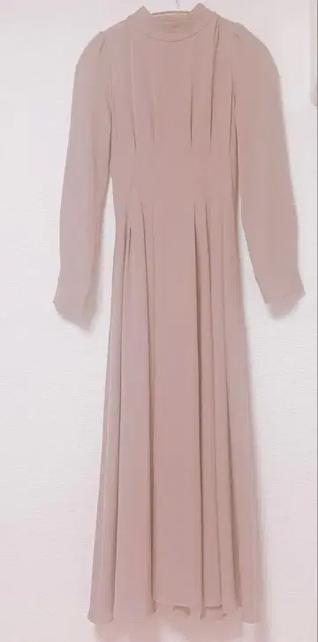 And Couture 리본 턱 원피스 티어드