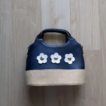 마리콴트 네이비 꽃 장식 바스켓백