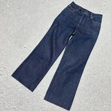 새상품급 [ A.P.C ] 아페쎄 jean sailor 사이즈 24