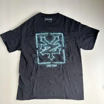 ZOO YORK 로고 프린트 T셔츠 L 사이즈 블랙