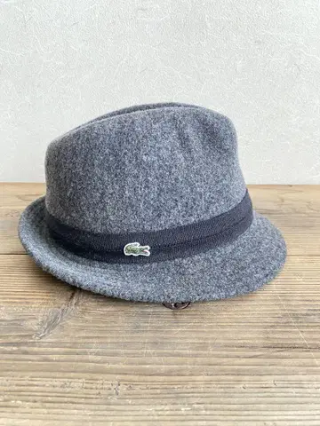 LACOSTE 그레이 햇 58cm