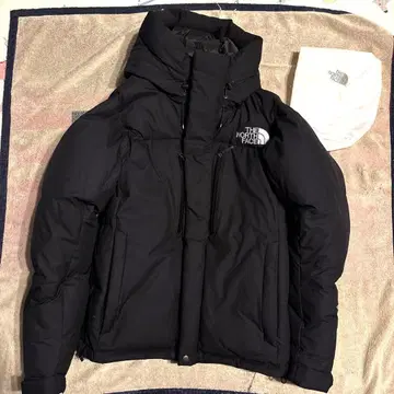 THE NORTH FACE 블랙 다운 자켓 발토로