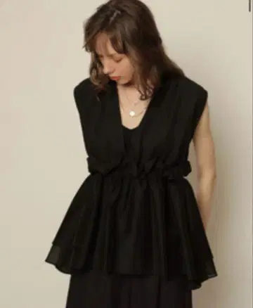 CADUNE 오간 개더 튜닉 38 블랙 아르페쥬 스토리