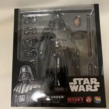 미개봉 새상품 MAFEX 다스 베이더