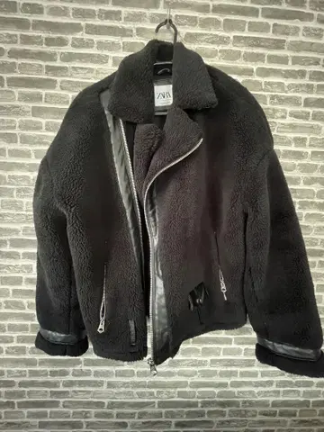 ZARA 블랙 쉘파 자켓 M