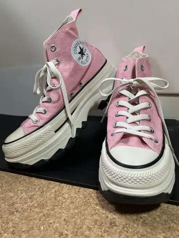 CONVERSE ALL STAR 핑크 하이컷 통굽 스니커즈