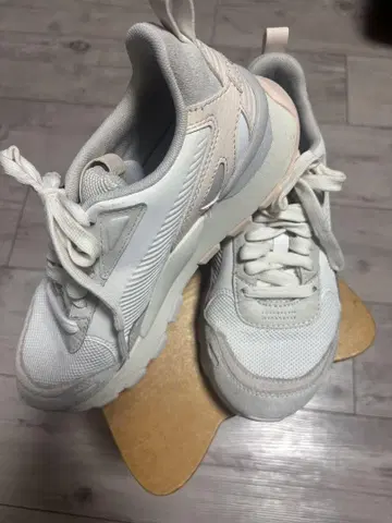 emmi x PUMA RS 3.0 Soft Wns 23cm