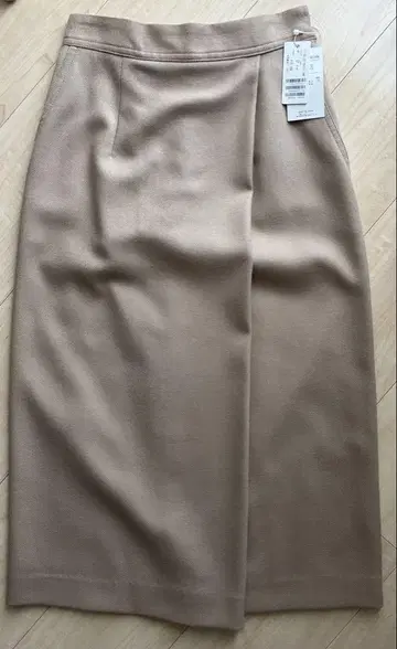 Ballsey 스커트