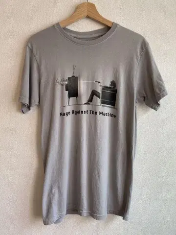 RAGE AGAINST THE MACHINE official 티셔츠