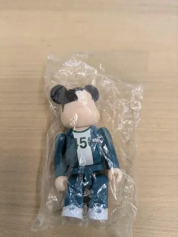 BE@RBRICK 시리즈 44 HORROR 오징어 게임 시크릿 100%