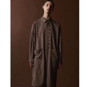SHAREEF 롱 셔츠 브라운