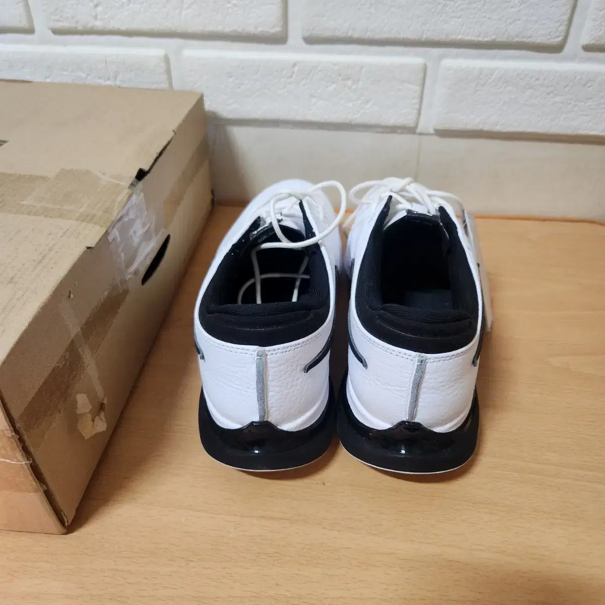 새상품) 255 나이키 빅토리 투어3 소가죽 골프화