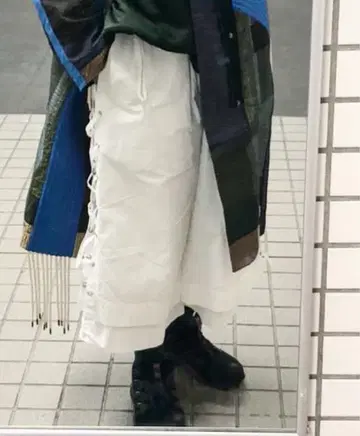 크레이그 그린 레이어드 트랙 쇼츠 화이트