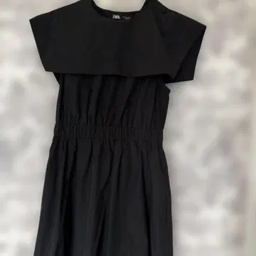 ZARA 블랙 원피스 S 사이즈
