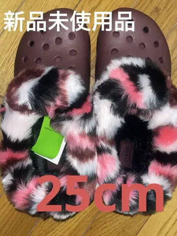 [ 미사용 새상품 ] crocs 복슬복슬 샌들