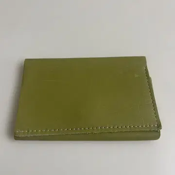 올리브 그린 가죽 컴팩트 지갑