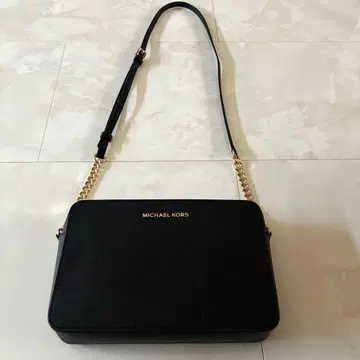 MICHAEL KORS 블랙 숄더백