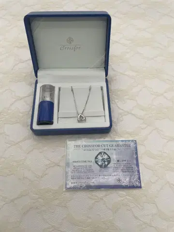 크로스포 댄싱스톤 목걸이