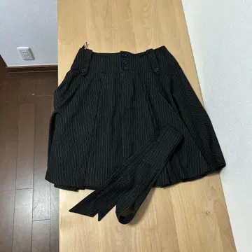 UNTITLED 플레어 스커트
