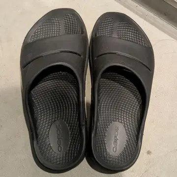 Oofos 블랙 샌들 여성용 36 23.0