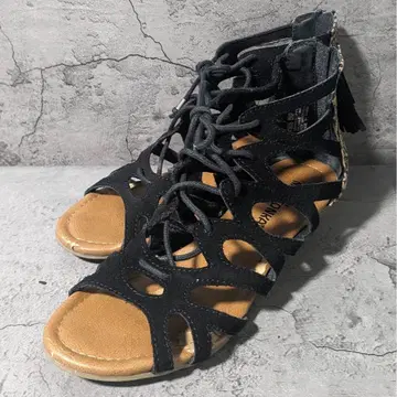 [ MINNETONKA ] 미네통카 (6) 레이스업 프린지 샌들