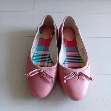새상품급 콜한 플랫슈즈 밸리슈즈 23.5cm, 24cm