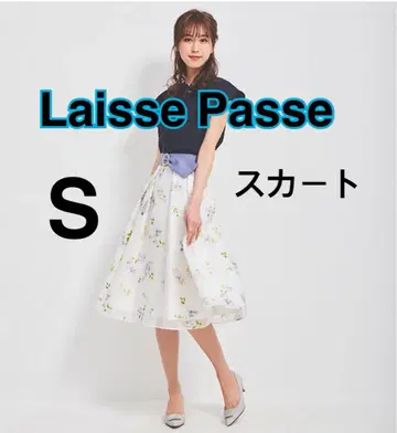 레스 빠세 벨트 포함 오팔 플라워 스커트 블루 사이즈 36 (S 상당)