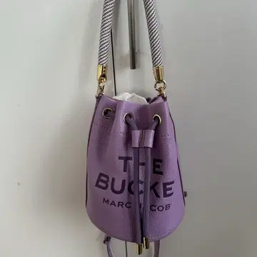 MARC JACOBS 더 버킷 라벤더 숄더백