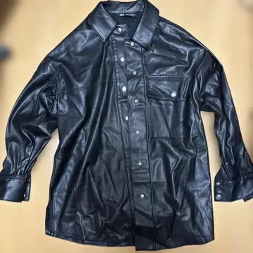ZARA 블랙 가죽 자켓 M