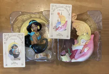 52toys 아트 갤러리 오로라 재스민 세트