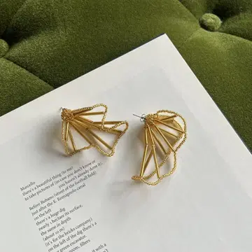 비즈 귀걸이 프린지 디자인