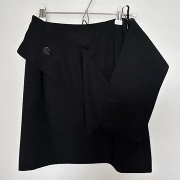 프레이아이디 미니스커트