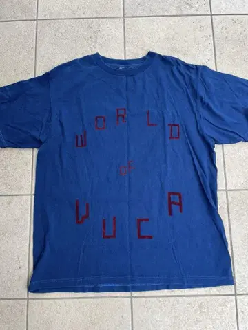 [ 새상품 ] VOO WORLD OF VUCA 셔츠 03