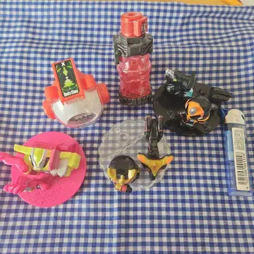 가면라이더 크리스마스 케이크 피규어 증정 5개