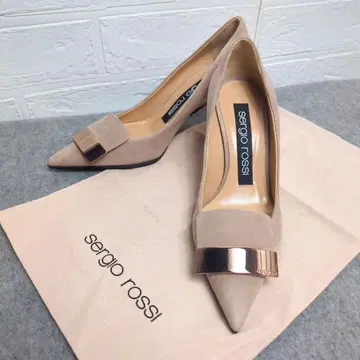 세르지오로시 핑크 베이지 스웨이드 펌프스 힐 sr1 22.5cm